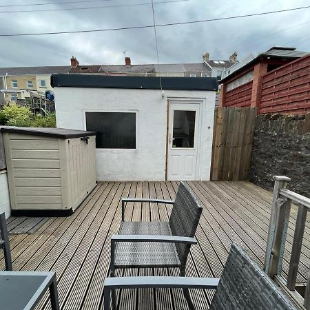 Access To Private Gym Room, 3 Bedrooms, Close To The City Swansea Exterior foto
